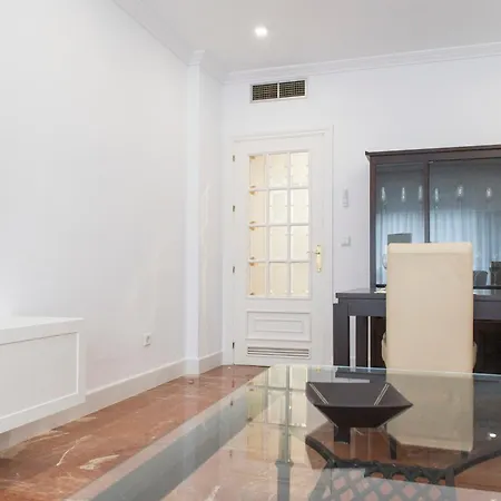 La Bodega Con Parking Gratis * Córdoba