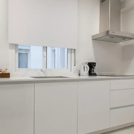 La Bodega Con Parking Gratis